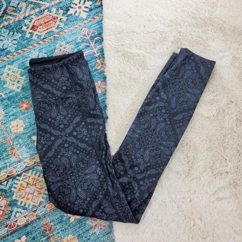 PINK Sport Black Gray Paisley Printed Legging XS